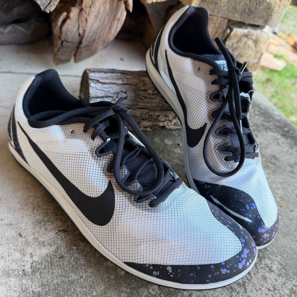 Nike Women’s Zoom Rival D Pure Platinum Black Running Distance Sneakers Sz-9. X